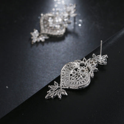 Flower drop earrings